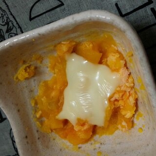 【離乳食後期】サーモンとかぼちゃのチーズ焼き